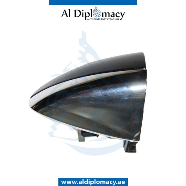 Left DOOR HANDLE COVER for Mercedes-Benz M Class W164 (2006-2011) models, Part Number UN-1647601320